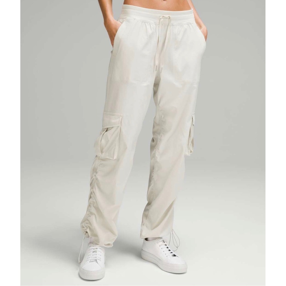 Lululemon Dance Studio Cargo Joggers Bone Beige Womens Size 14